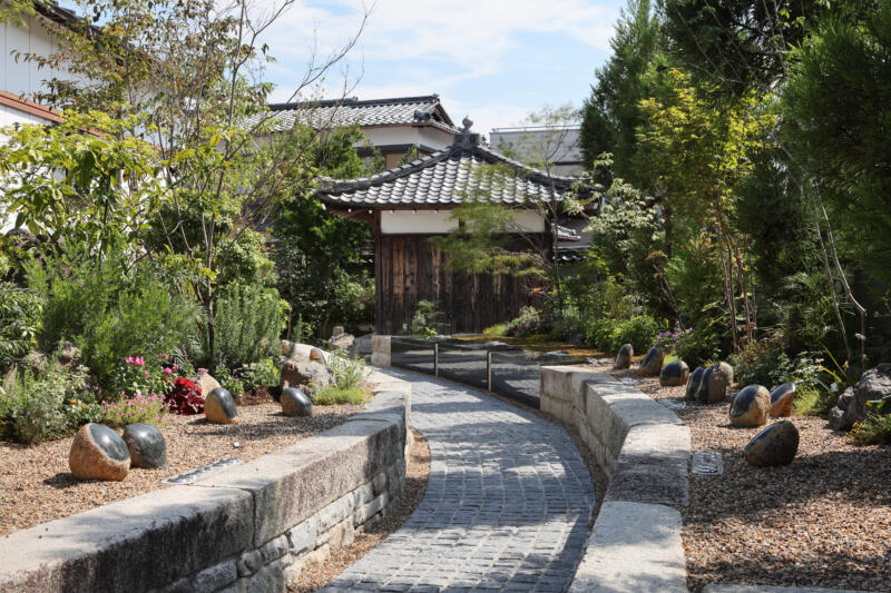 堅田本福寺 樹木葬墓地